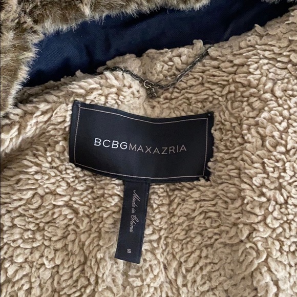 BCBG Maxaria army faux fur coat - Picture 3 of 3